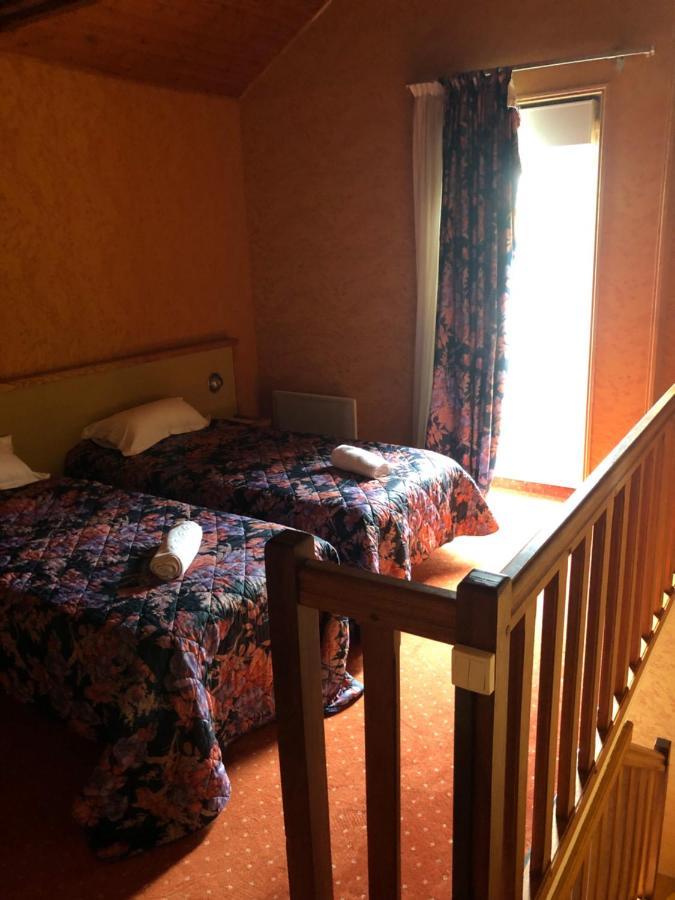Hotel Le Drakkar Pont-Audemer Εξωτερικό φωτογραφία