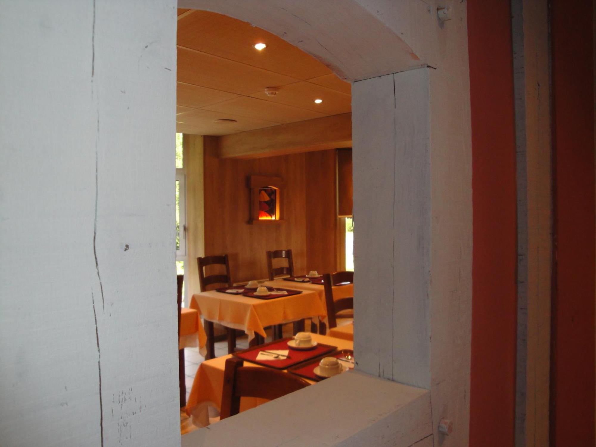 Hotel Le Drakkar Pont-Audemer Εξωτερικό φωτογραφία